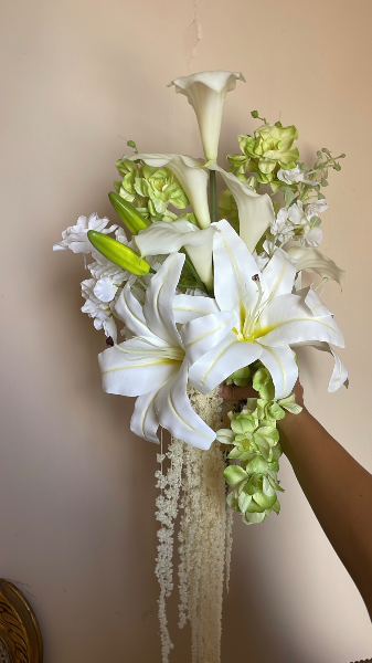 Lilies bouquet